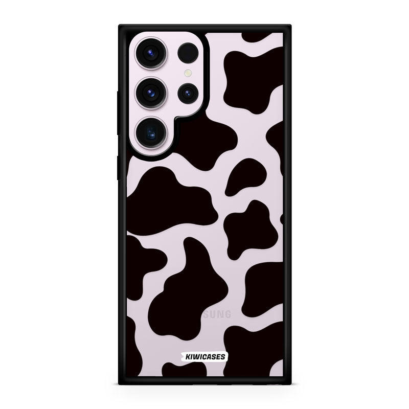 Cow Print in Black - Galaxy S24 Ultra